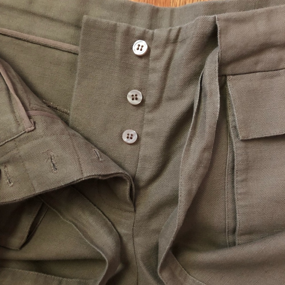 Shorts - Picture 4 of 6